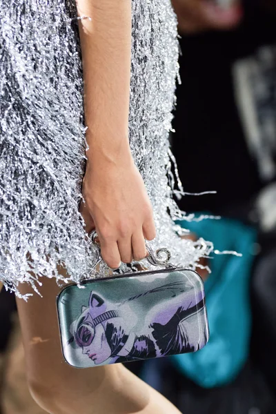 Look 83